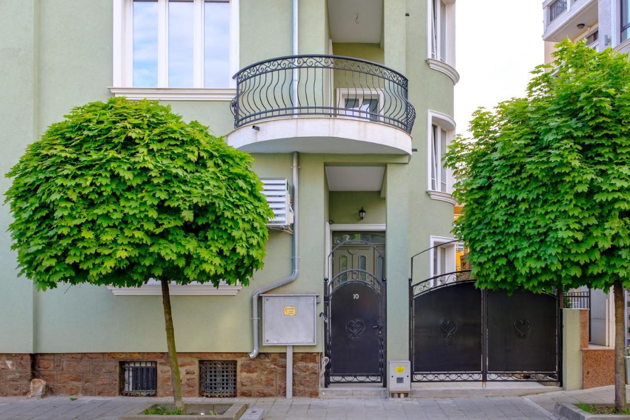 The Olive Green House 布尔加斯 外观 照片